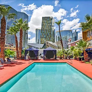 travelodge-las-vegas-center-strip.las-vegashotels.net/